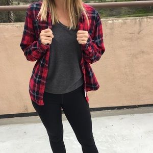 Red plaid flannel button up long sleeve shirt